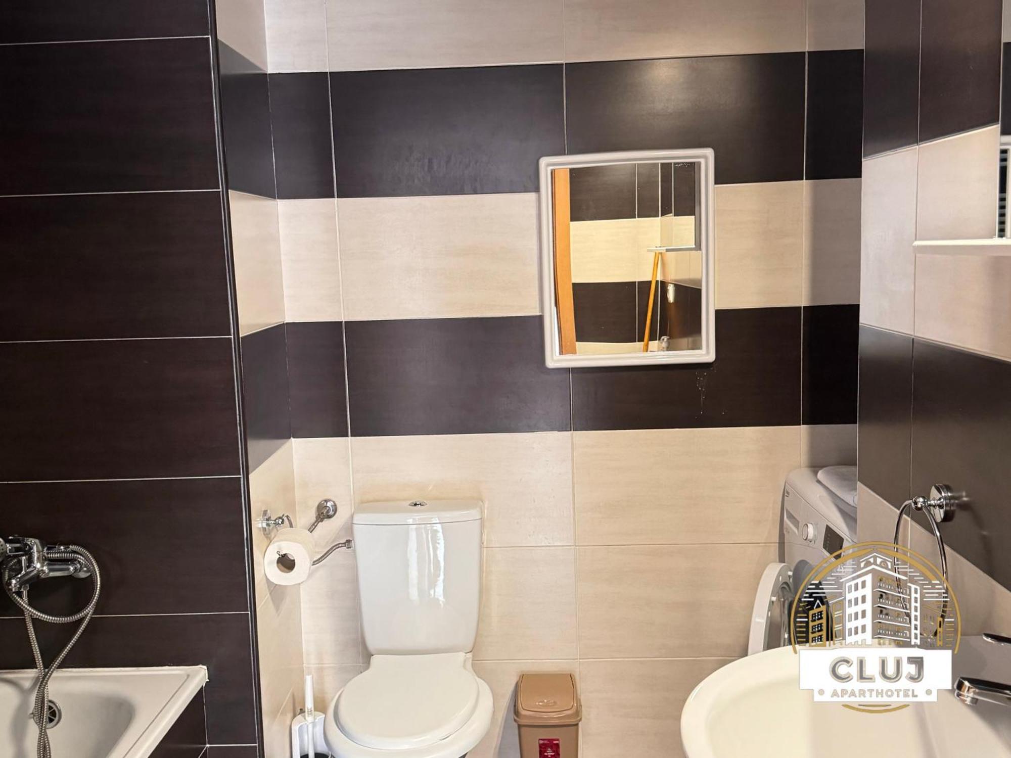 Cluj Aparthotel - Viva City - Екстериор снимка