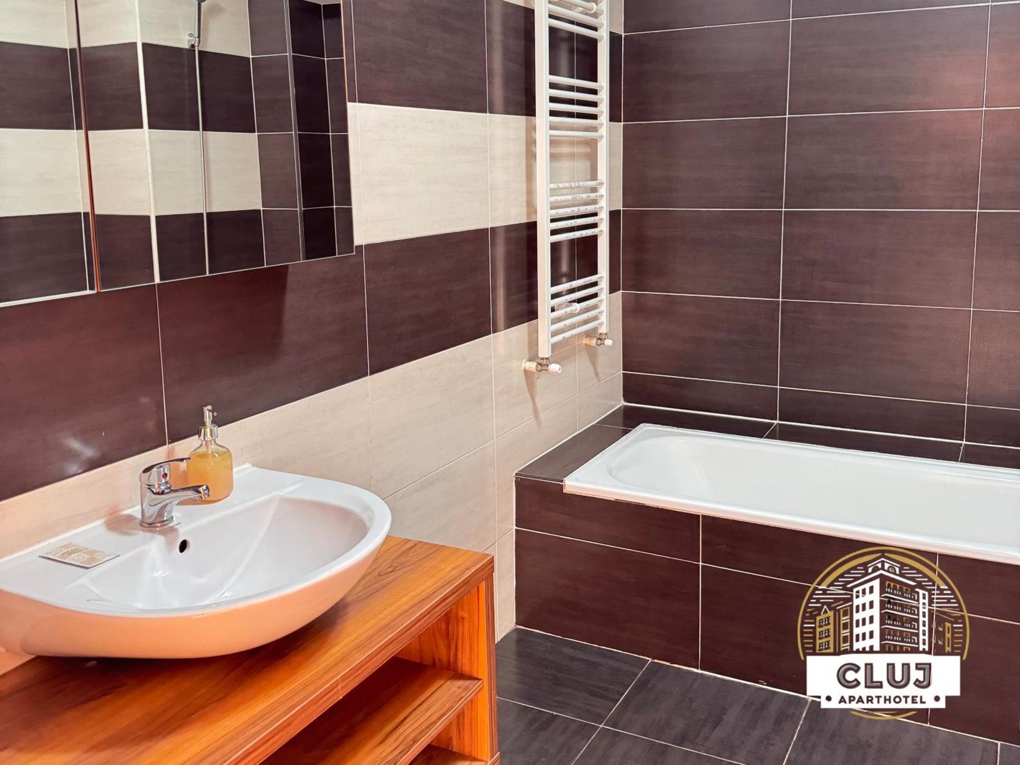 Cluj Aparthotel - Viva City - Екстериор снимка
