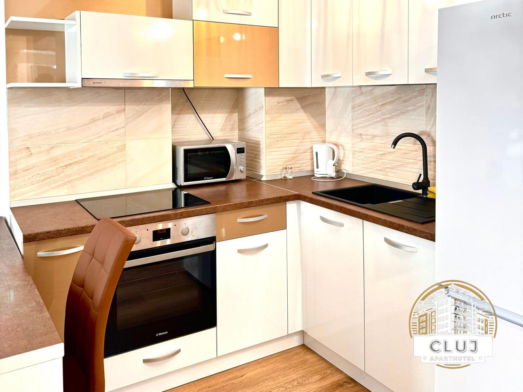 Cluj Aparthotel - Viva City - Екстериор снимка